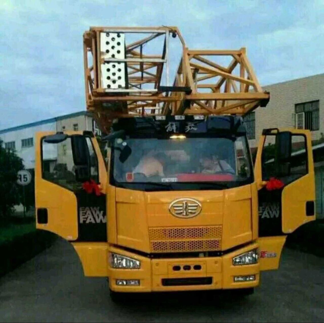 �����z�y܇���U